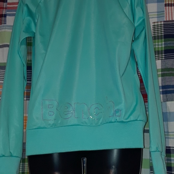 Sweater - Picture 6 of 6